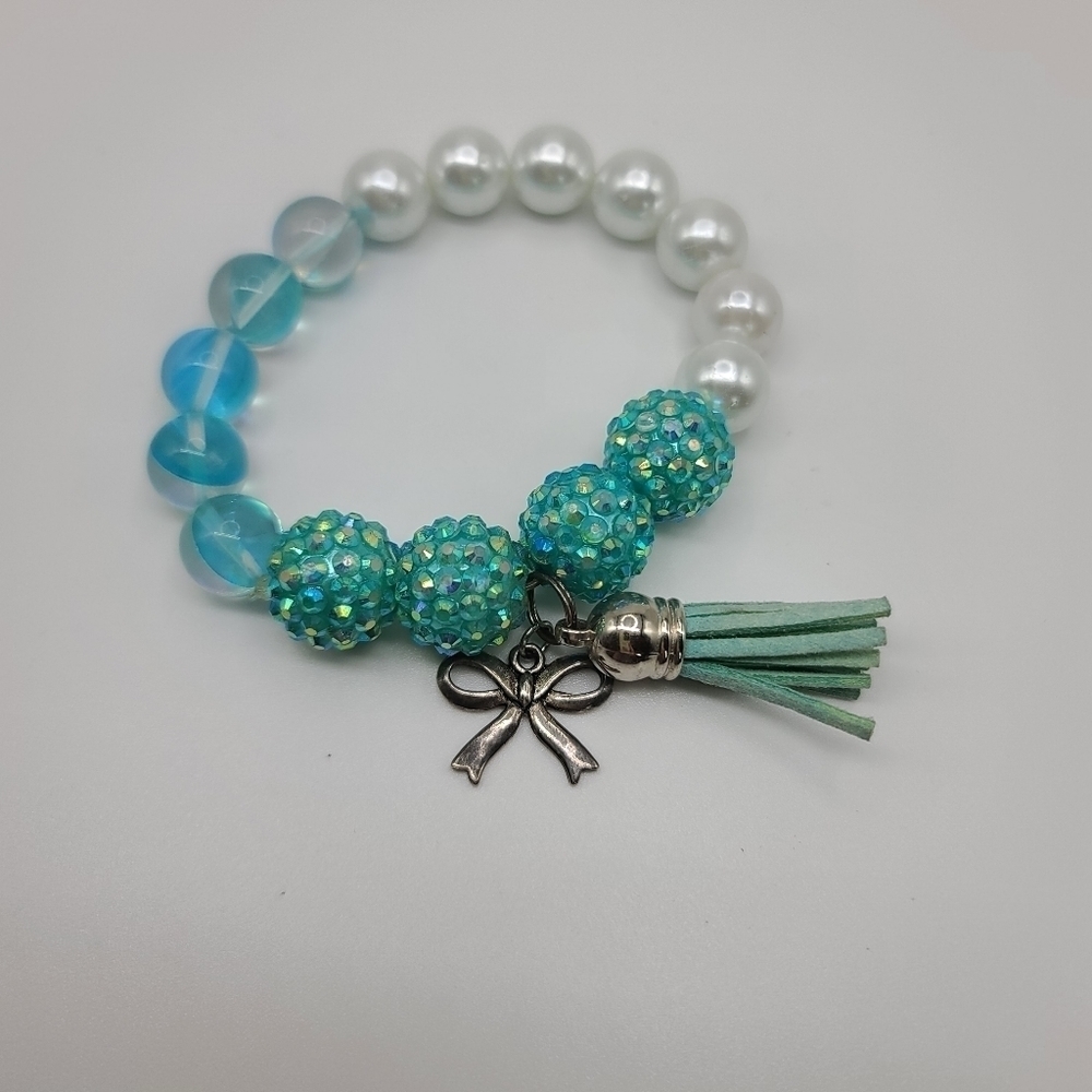 Aqua And Faux Pearl Stretchy Beaded Charm Bracelet